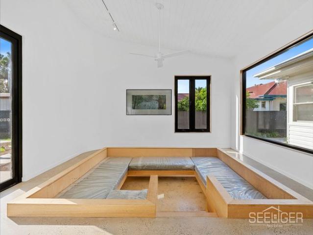 Modern Family Living with Unique Sunken Lounge & Spacious Backyard