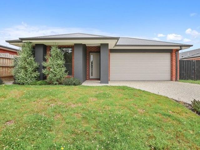 Modern Family Living Awaits in North Wonthaggi