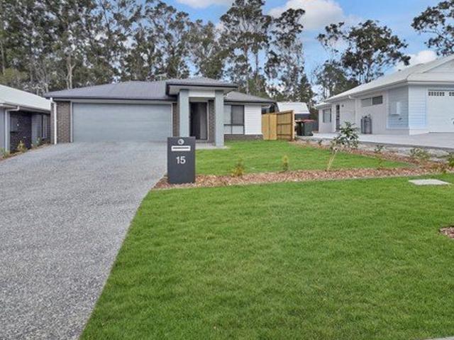 Modern Family Living at 15 Queenstown Street, Jimboomba