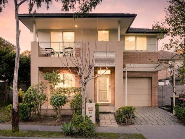 Modern Family Living & Effortless Elegance in the Heart of Lidcombe