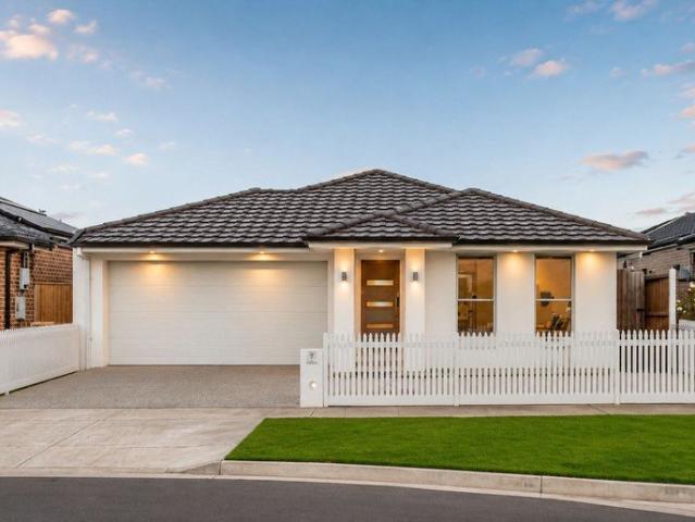 Modern Family Living in the Heart of Clyde