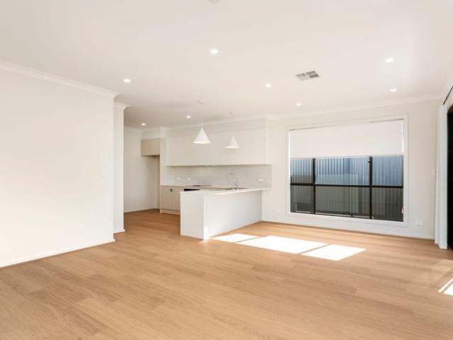 Modern Family Living in the Heart of Aston Hills