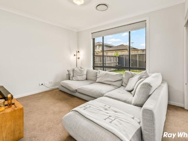 Modern Family Living in the Heart of Box Hill!