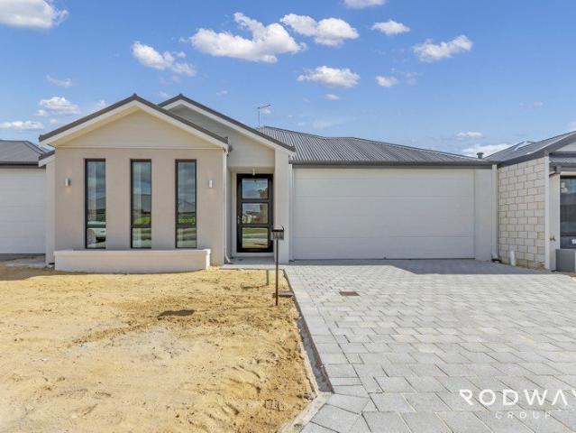 Modern Family Living in the Heart of Byford