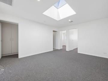 Modern Family Living in the Heart of Googong