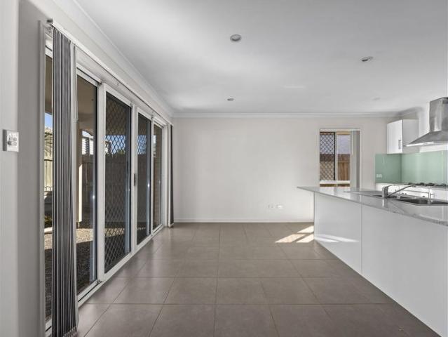 Modern Family Living in the Heart of Deebing Heights