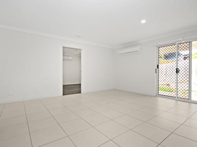 Modern Family Living in the Heart of Deebing Heights