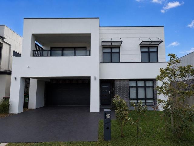 Modern Family Living in the Heart of Denham Court