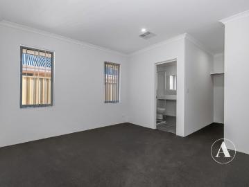 MODERN FAMILY LIVING IN THE HEART OF FORRESTFIELD