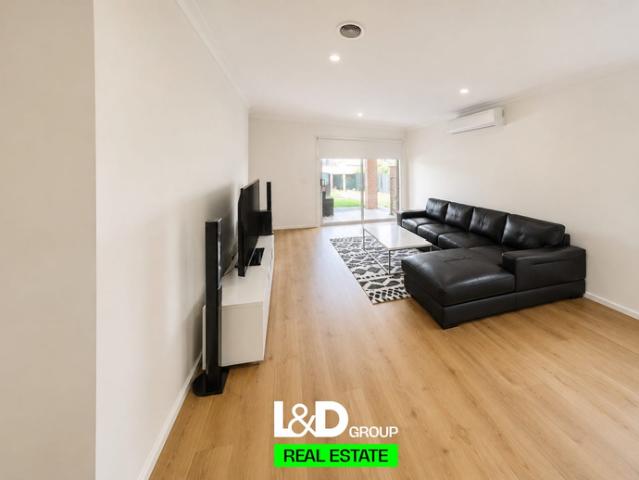 Modern Family Living in the Heart of Lara