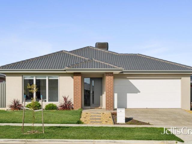 Modern Family Living in the Heart of Lucas