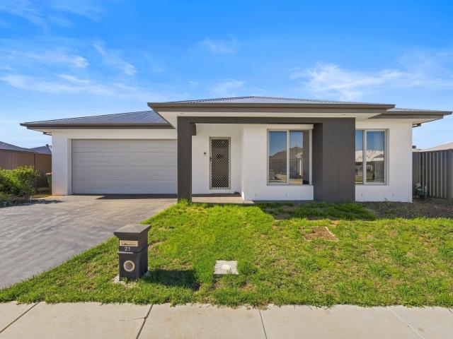 Modern Family Living in the Heart of Lucas