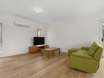 Modern Family Living in the Heart of Mount Barker
