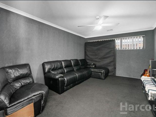 Modern Family Living in the Heart of Meadow Springs