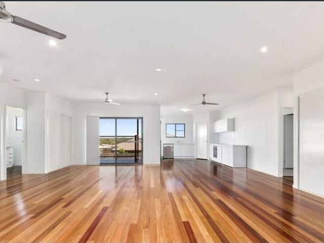 Modern Family Living in the Heart of Norman Gardens