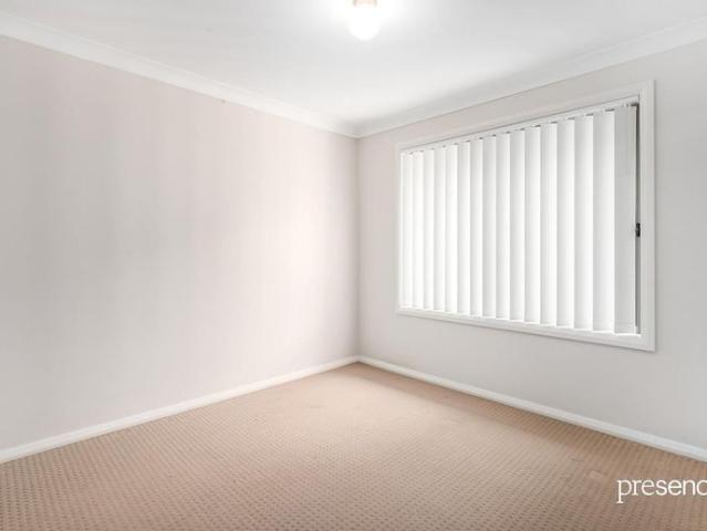 MODERN FAMILY LIVING IN THE HEART OF NORTHLAKES ESTATE