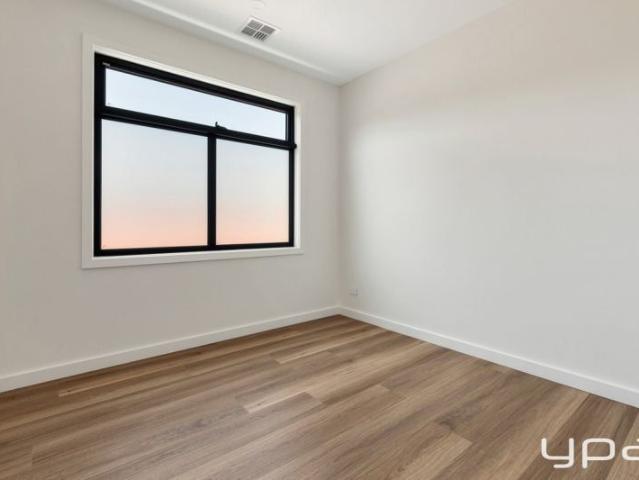 Modern family living in the heart of Niddrie!