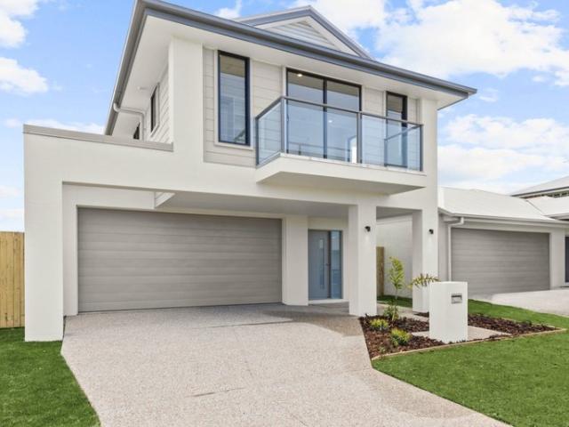 Modern Family Living in the Heart of Nirimba