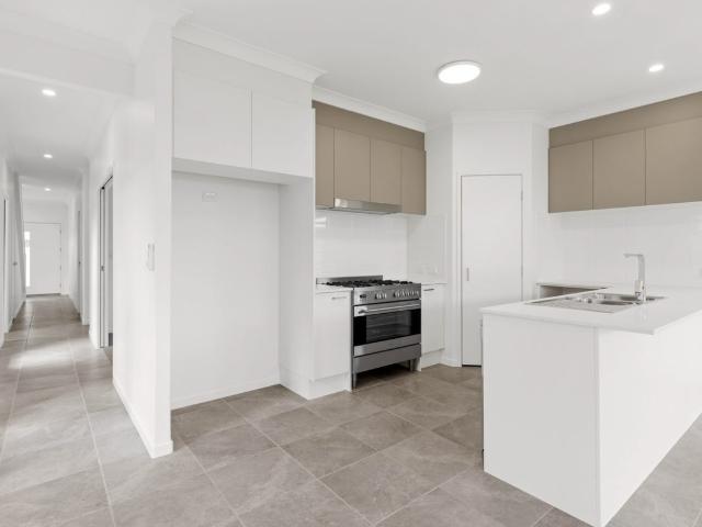 Modern Family Living in the Heart of Nirimba