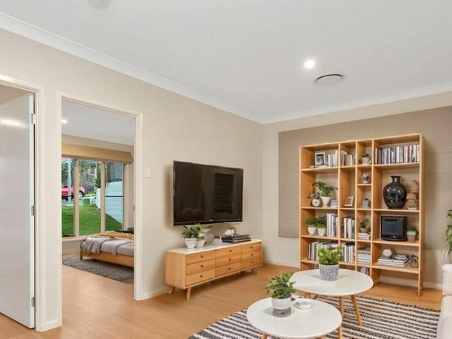 Modern Family Living in the Heart of Spring Mountain