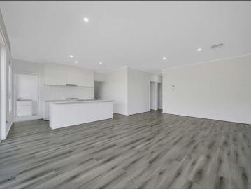 Modern Family Living in the Heart of St Yves Estate
