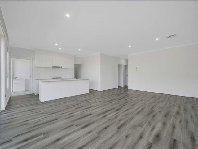 Modern Family Living in the Heart of St Yves Estate