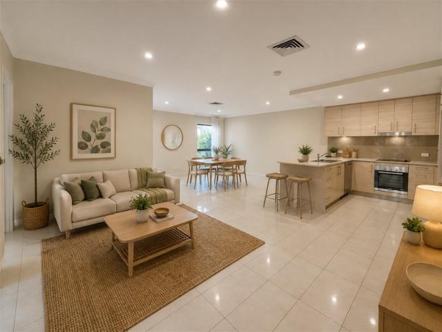Modern Family Living in the Heart of Robina Fairways