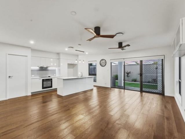 Modern Family Living in the Heart of Rochedale