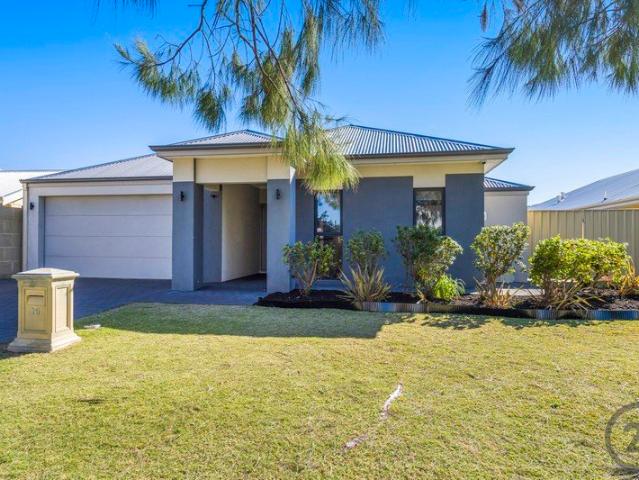 Modern Family Living in the Heart of Wannanup