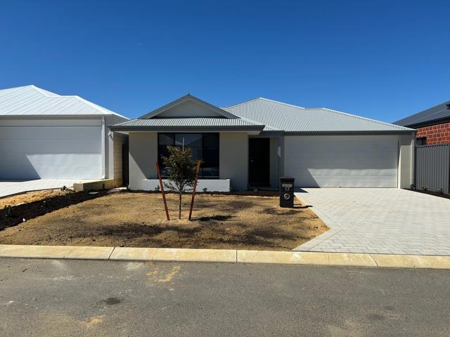 Modern Family Living in the Heart of Wellard