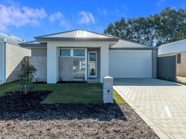 Modern Family Living in the Heart of Wellard Village