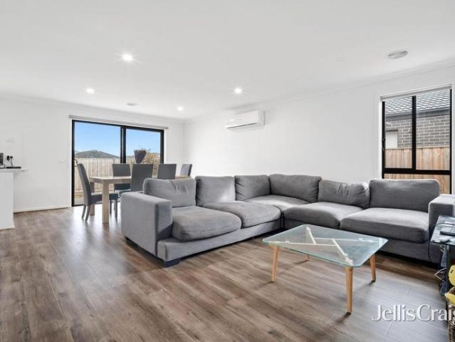 Modern Family Living in the Heart of Winter Valley