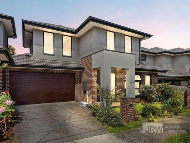 Modern Family Living in the Mount Waverley School Zone