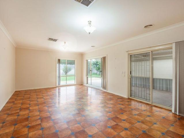 Modern Family Living in the Sought After Norris Park Estate