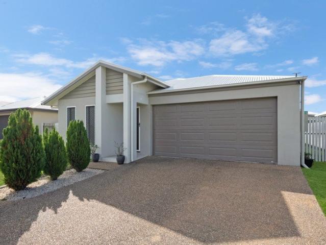 MODERN FAMILY LIVING IN THE SOUGHT AFTER COSGROVE ESTATE