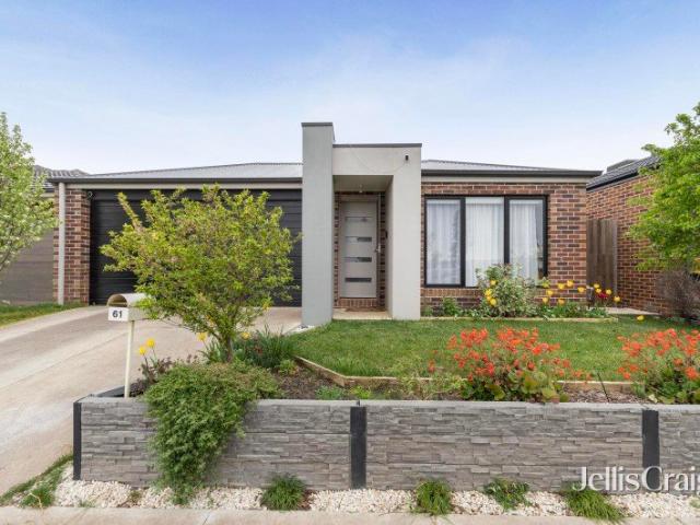 Modern Family Living in Winter Valley