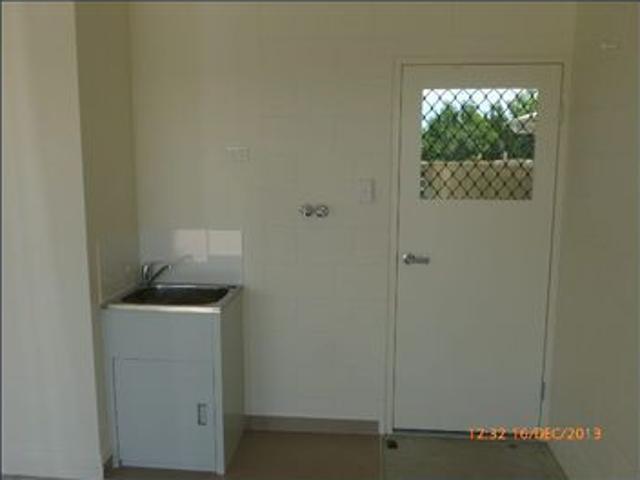 Modern Family Living in Willow Bank