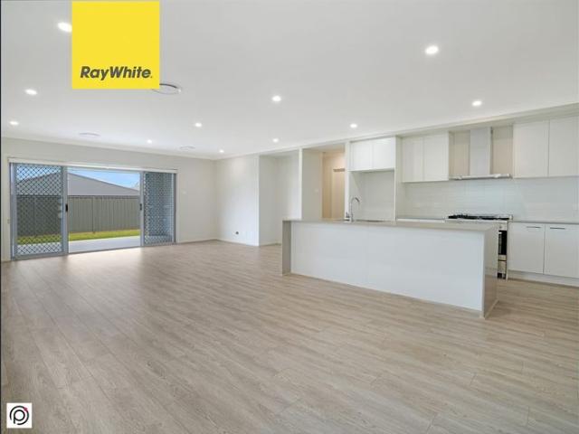 Modern Family Living in Wongawilli