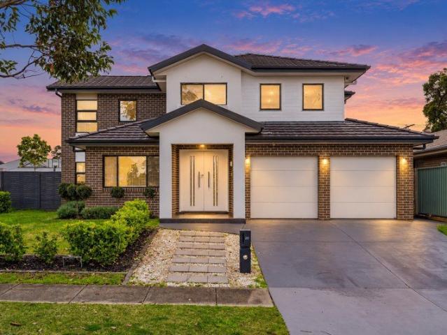 Modern Family Living in Woongarrah