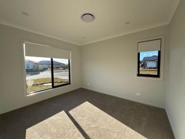 Modern Family Living in a Brand New Estate
