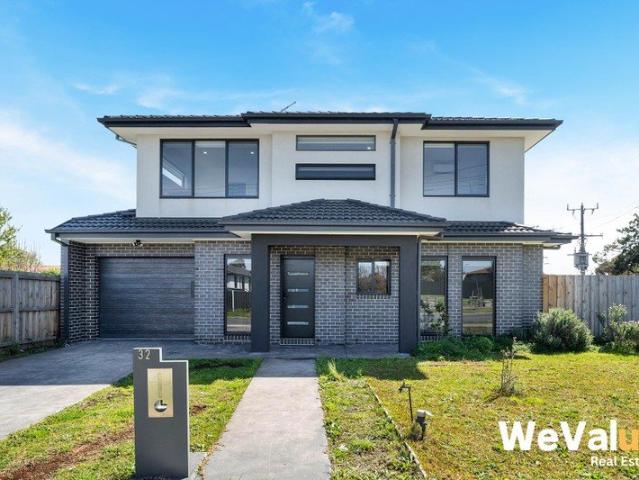 Modern Family Living in a Convenient Coolaroo Location