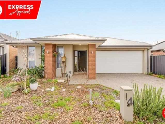 Modern Family Living in a Convenient Huntly Location