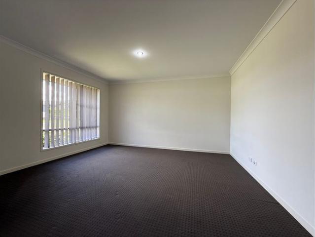 Modern Family Living in a Convenient Location