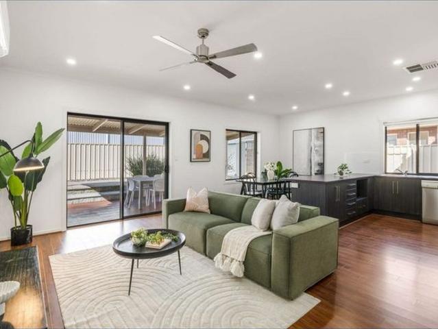 Modern Family Living in a Convenient Modbury Location