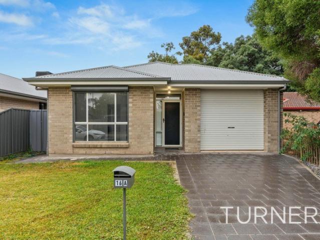 Modern Family Living in a Convenient Munno Para Location