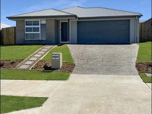 Modern Family Living in a Convenient Redbank Plains Location