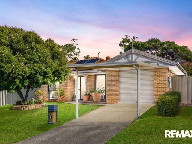 Modern Family Living in a Convenient Regents Park Location