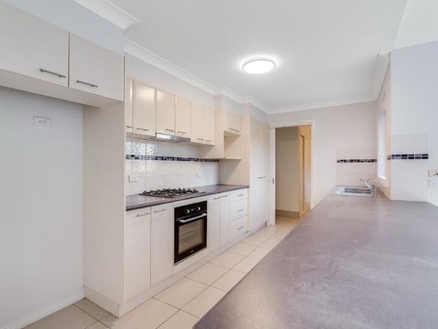 Modern Family Living in a Convenient Thurgoona Location