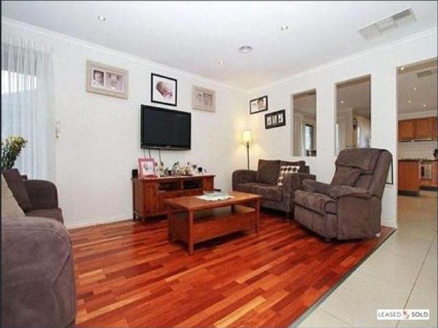 MODERN FAMILY LIVING IN A FANTASTIC SOUTH MORANG LOCATION