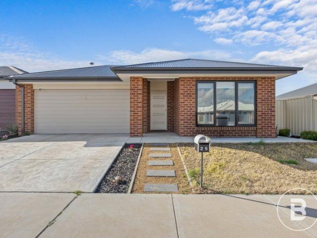 MODERN FAMILY LIVING IN A GREAT BONSHAW LOCATION